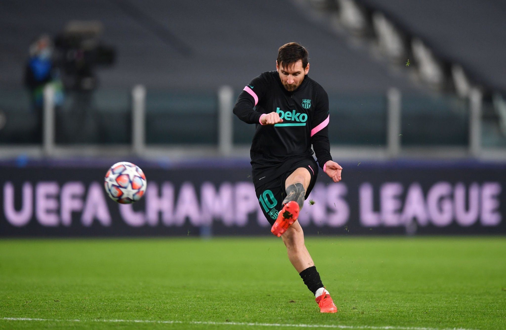 又轉會至博 又轉會至博