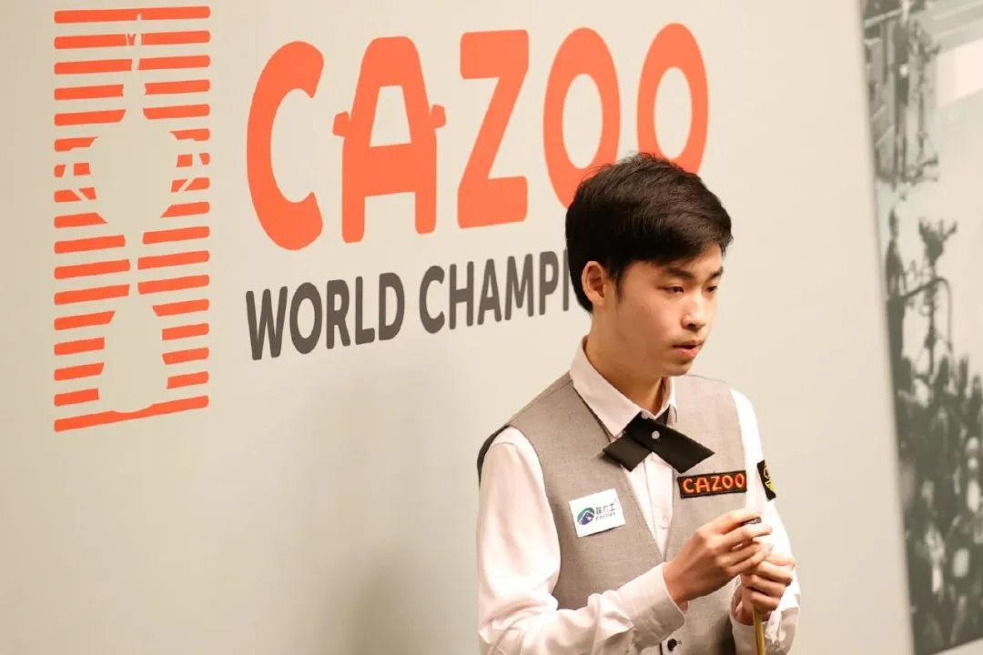 雷拉之间的 雷拉之间的