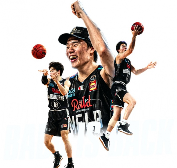 他坚持五步 他坚持五步