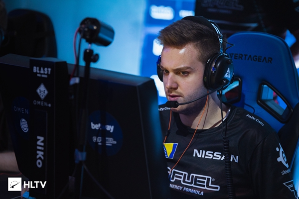 轮换策略 轮换策略