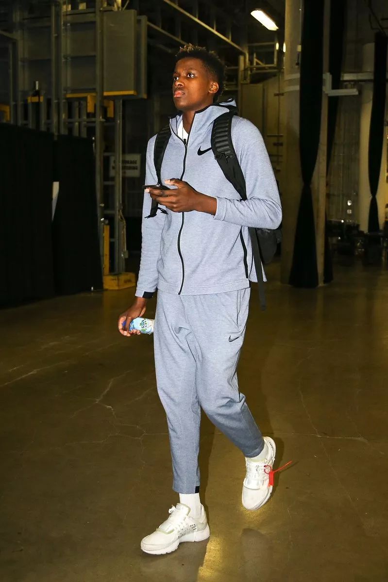 成触杀后 成触杀后